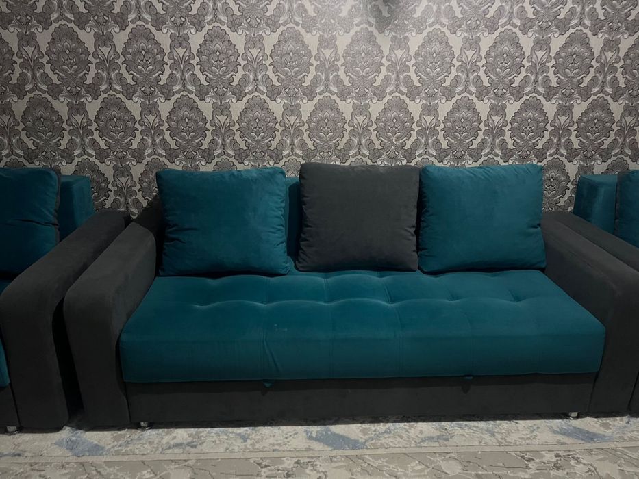 Диван и два кресло