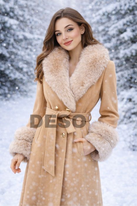 Кашмирено палто с ествствена лисица