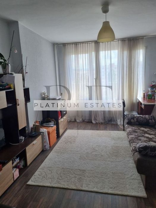 Продава се Двустаен апартамент в София, Дружба 2 - 87 кв.м за 2380 €/кв.м - Снимка #2