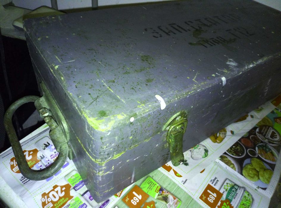 GRUNDFOS Стара Циркулационна ПОМПА и Старо Дървено САНДЪЧЕ