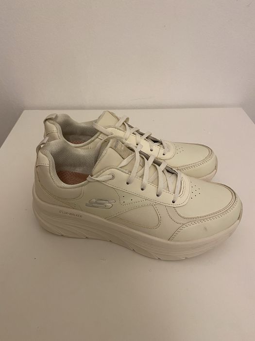 Женские кросовки Skechers