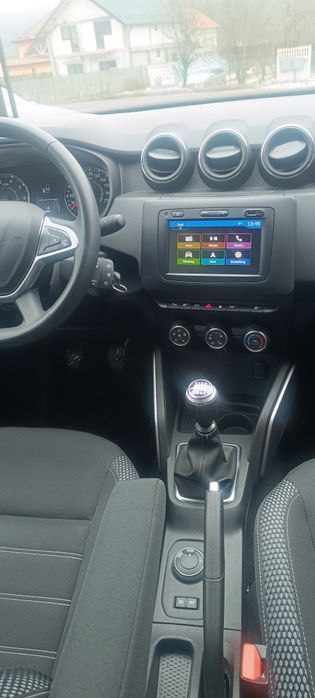 Duster benzina 1,6, benzina 4x4 ,4x2 ,2019.  Garantie un an .
