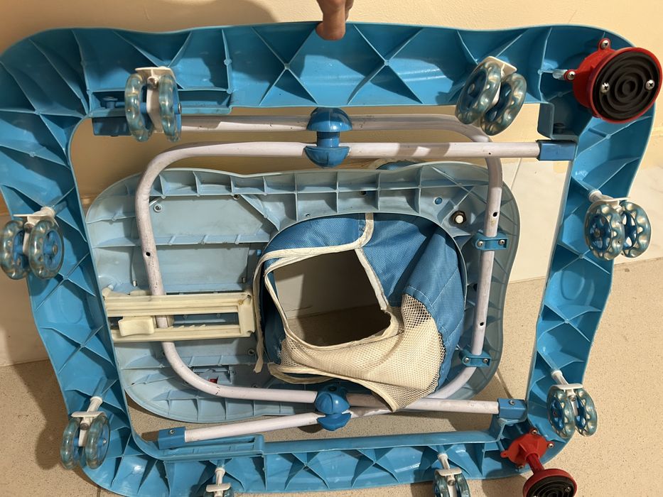 Ходунки детские складные