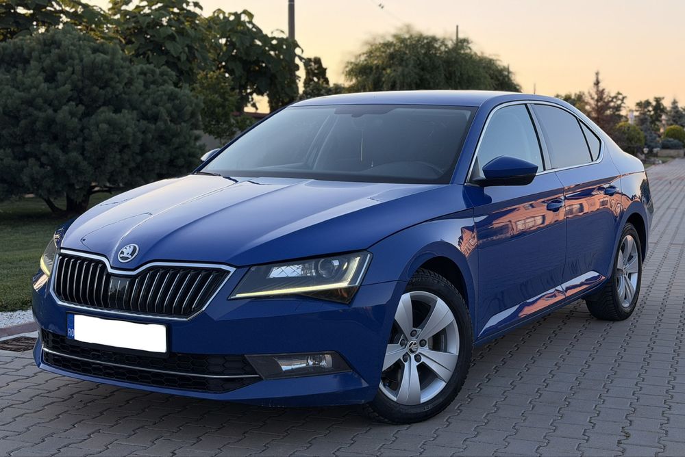 SKODA Superb 2019 — imagine 3