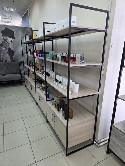 Продам торговую мебель