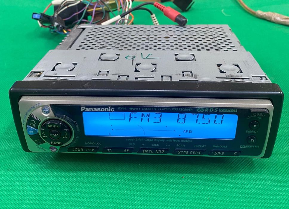 Player caset auto Panasonic FX 44-adaptor BT Usb