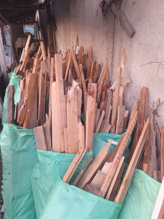 Копланган утинлар бор 20000 мингдан