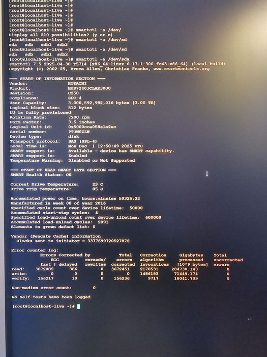 3TB SAS 7200 RPM 64MB дискове за сървър