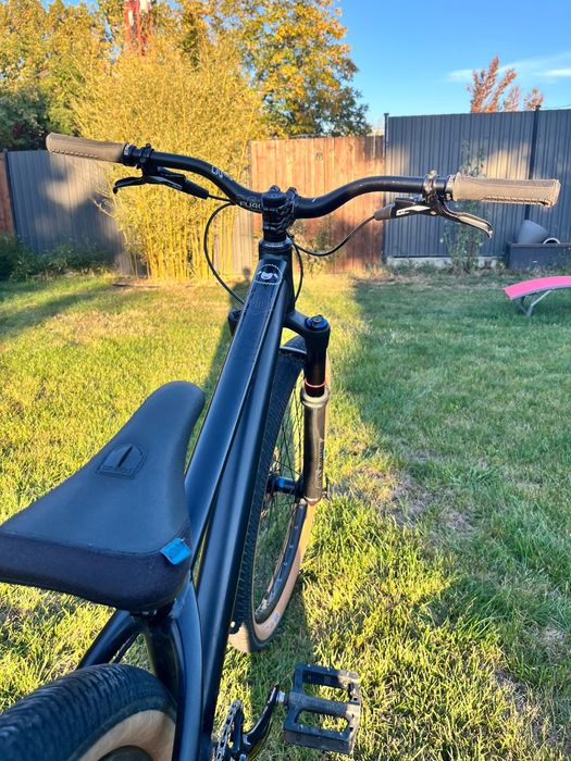 Vand urgent dirt jumper CANYON STITCHED 360