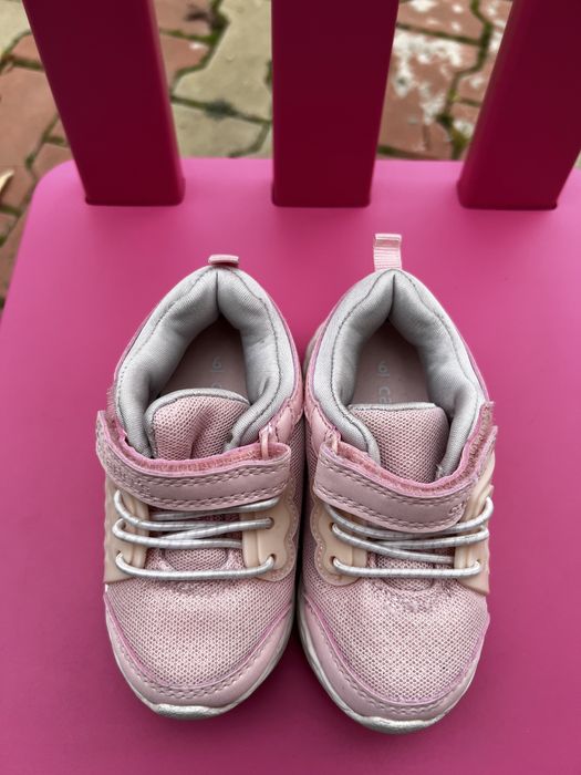 Adidasi Carter’s marime 22