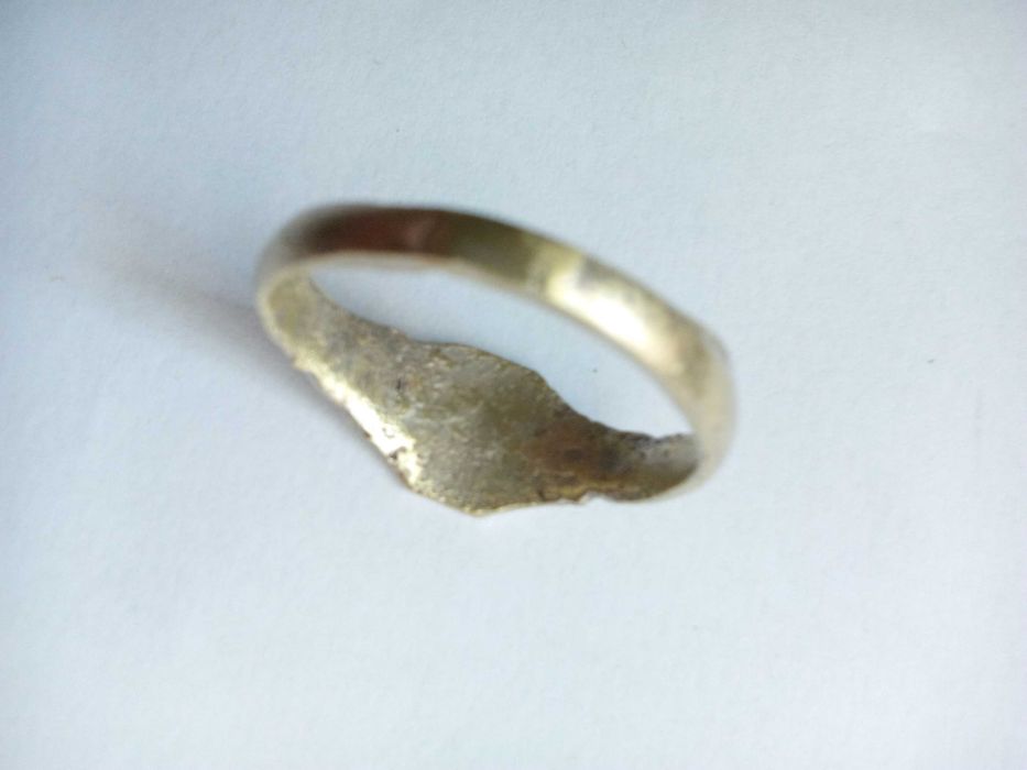 Стар пръстен печат с буква Л , с буква И , с буква П