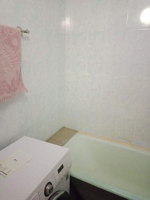 Продам 3 комн.кв.на Строителе,67 кв.м.