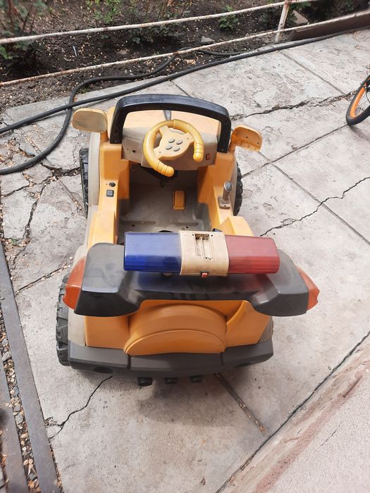 Детская машинка с 2 моторами мощная