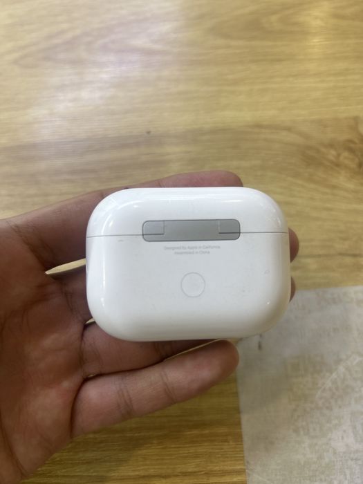 Airpods pro2 оригинал без правого уха