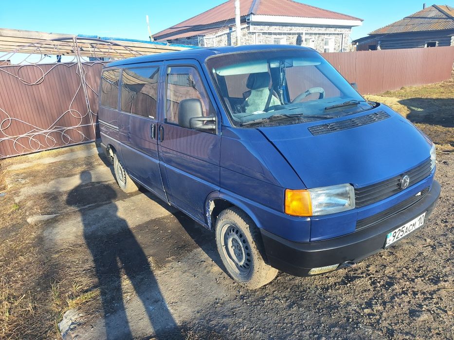 Продам Т4 буса, живой для своих лет