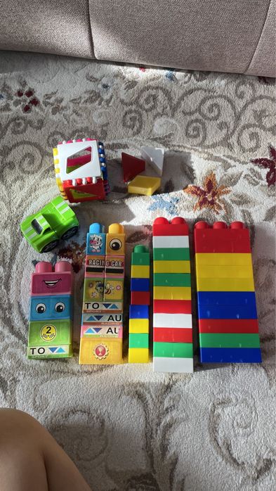 Конструктор для детей с года до 3 лет