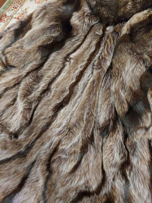 Шуба женская Енот