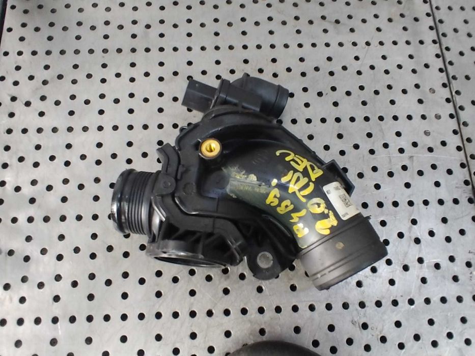 tubulatura admisie cu senzor 2.0 tdi deu audi a4 b9 8w  04l129635h