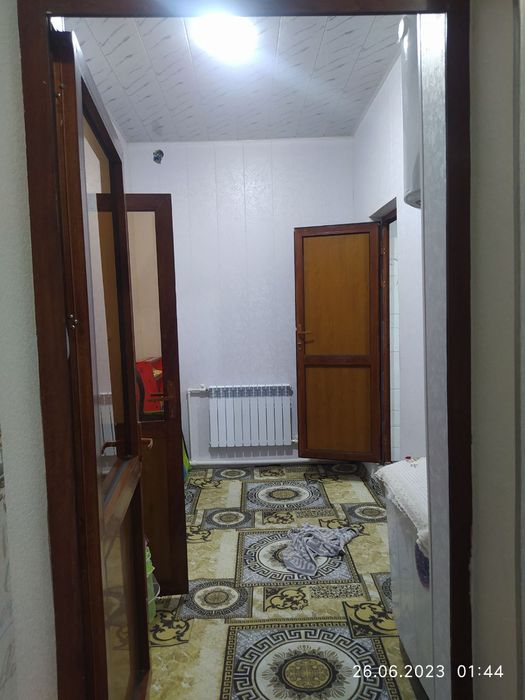 Uy Sotiladi Karmana kadast ko'cha Rayponi pavarotida... Remont bogan