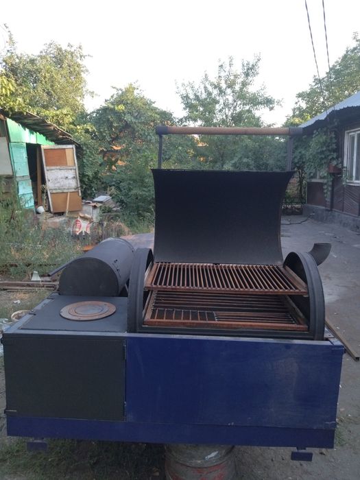 Барбекю прицеп , удобная полевая кухня для выездов на природу