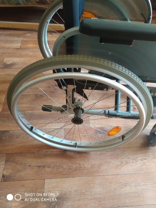 Продам коляску инвалидную