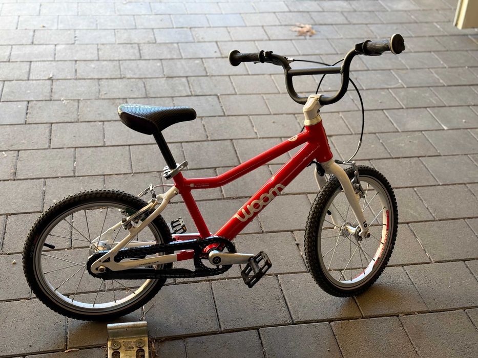 Bicicletă copii Woom 3  16 inch 4-7 ani – Roșu