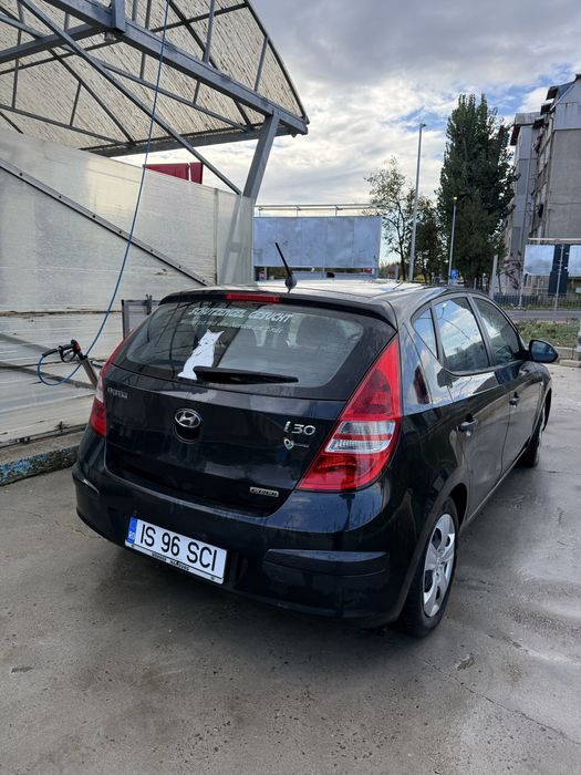 Hyundai I30-2010