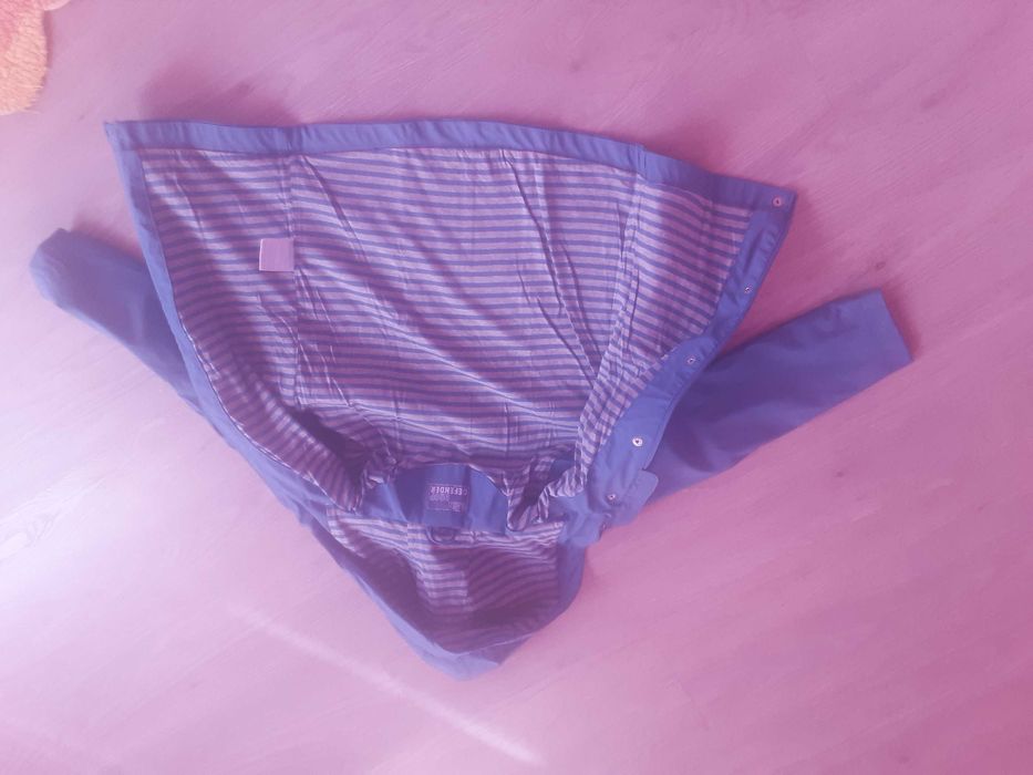 Детско яке против дъжд и вятър