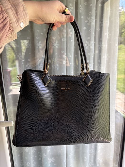 Бизнес чанта David Jones Paris – черна, събира лаптоп