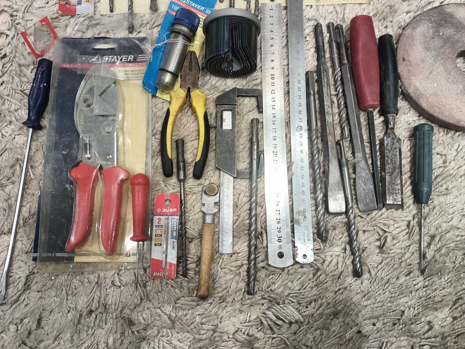 Продам различные сверла.инструмент