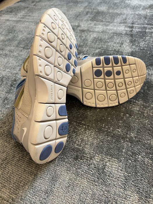 Adidasi Nike .. ideali pentru sala