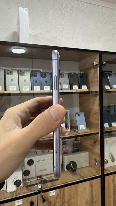 iPhone 11