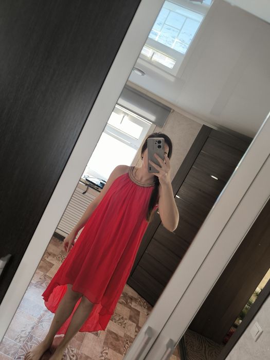 Красное платье, без ремешка