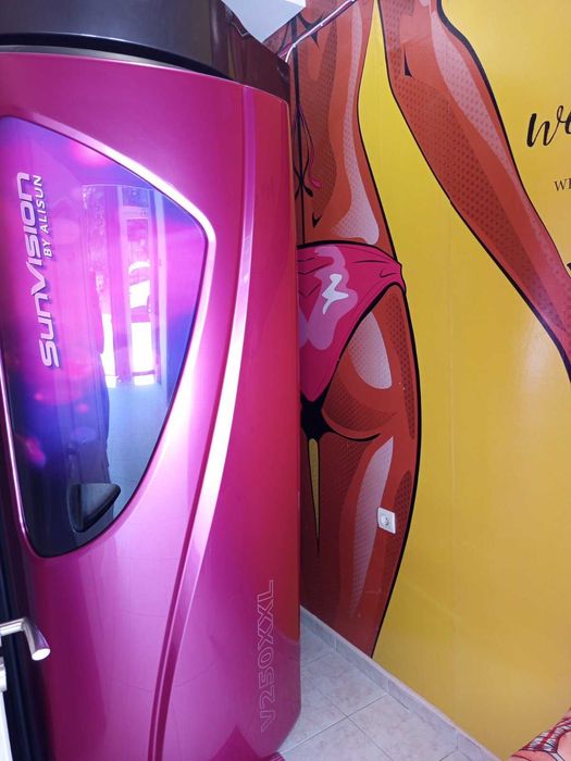 Професионален вертикален солариум SunVision V 250 XXL
