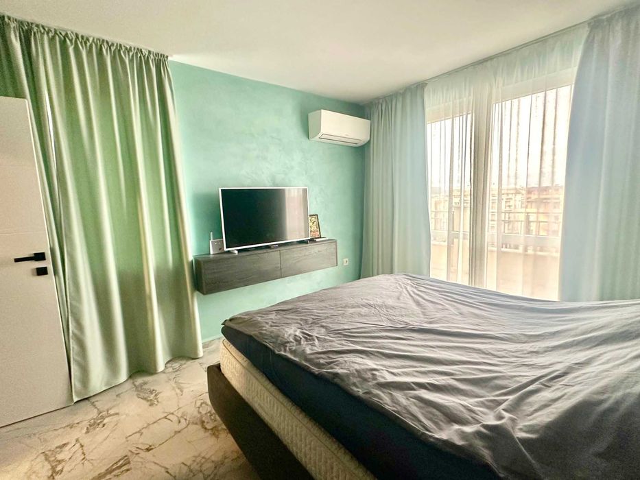 Продава се Тристаен апартамент в Несебър - 85 кв.м за 1883 €/кв.м - Снимка #11