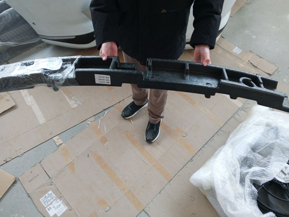 Old bamper karkas penkasi Dongfeng EP 008