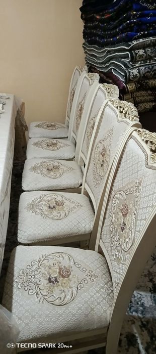 Stol stul sotiladi 12 talik