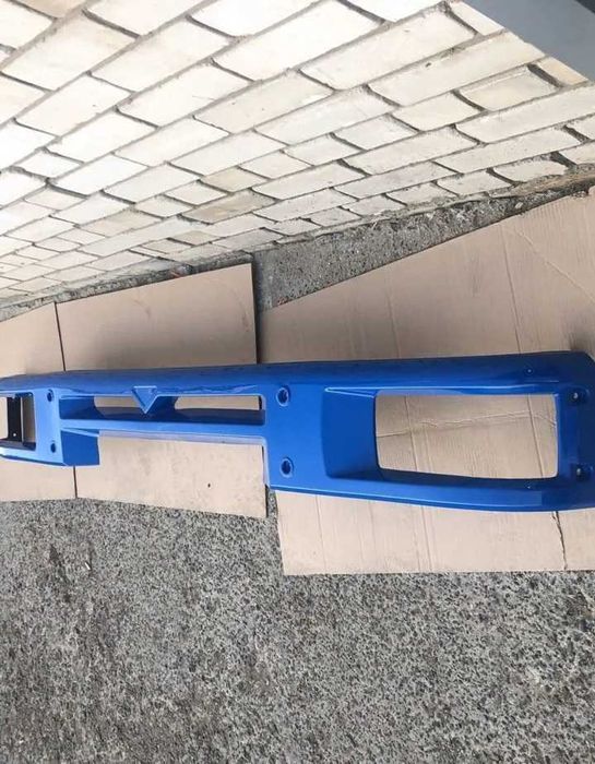 Облицовка панель фар на КАМАЗ-6520, Бампер КАМАЗ 6520