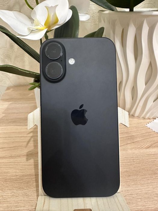 обменяю iPhone 16