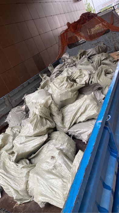 Вывоз мусора Газель вывоз строительного Мусора