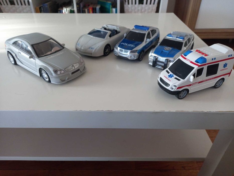 Големи играчки, Hummer и други колички