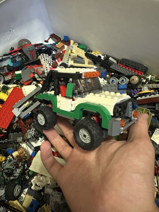 Продам Lego фигурки
