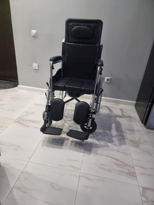 Инвалидная коляска