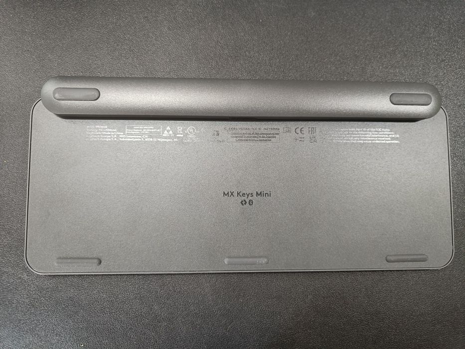 Logitech mx keys mini