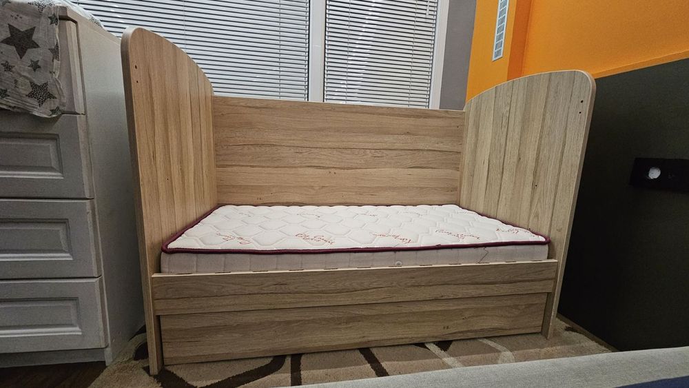 Бебешко легло + матрак Magniflex Pierre Cardin