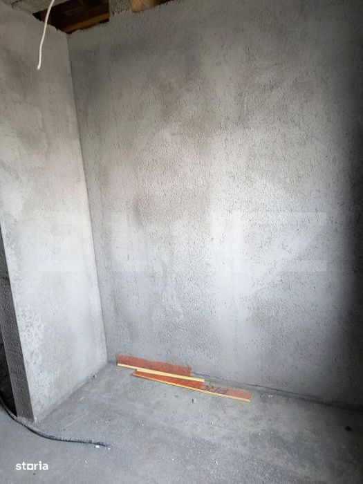 Casa  spatioasa  de vinzare,ideala pentru confort si liniste