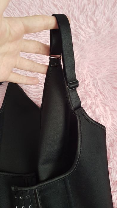 Продам плотный корсет