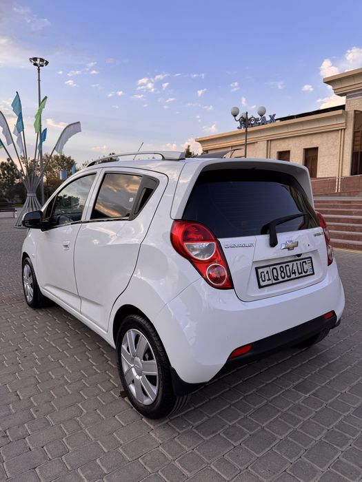Spark Avtomat, 1.25l Katta mator, Generalne bor