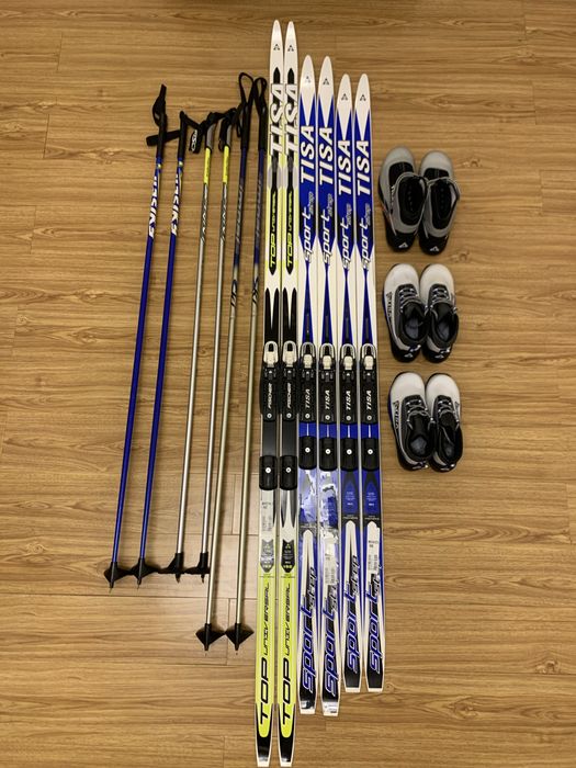 беговые лыжи, ботинки, палки