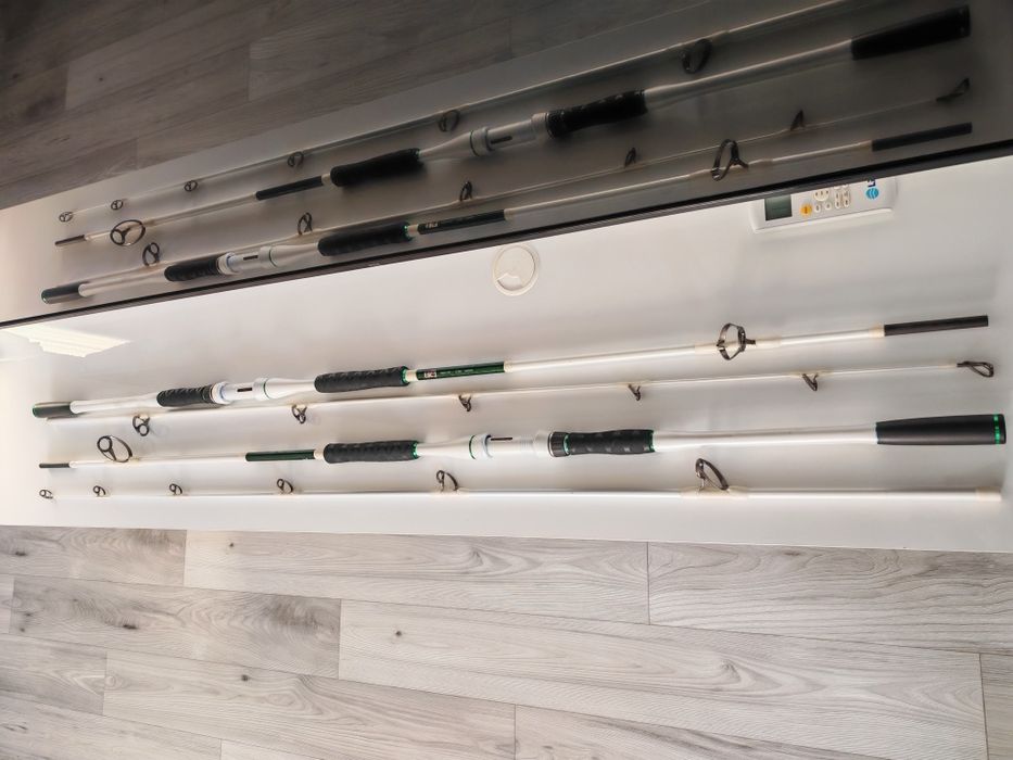 Lansete top somn madcat white x-taaz far out 285 Dunăre